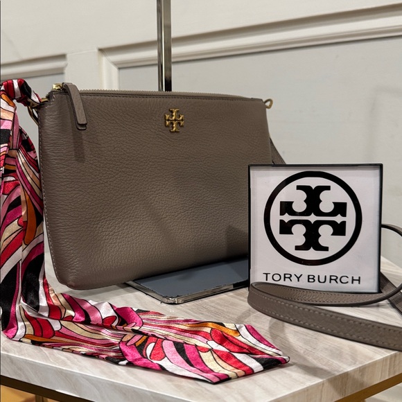 Tory Burch Bag Kira Grey Pebbled Leather Top-Zip Crossbody - Picture 1 of 17